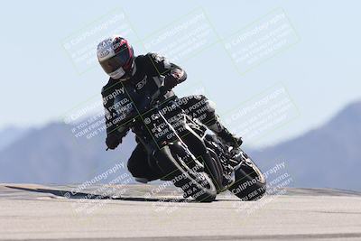 media/Oct-13-2025-Moto Forza (Mon) [[a66d839500]]/3-B Group/Session 4 (Turn 9)/